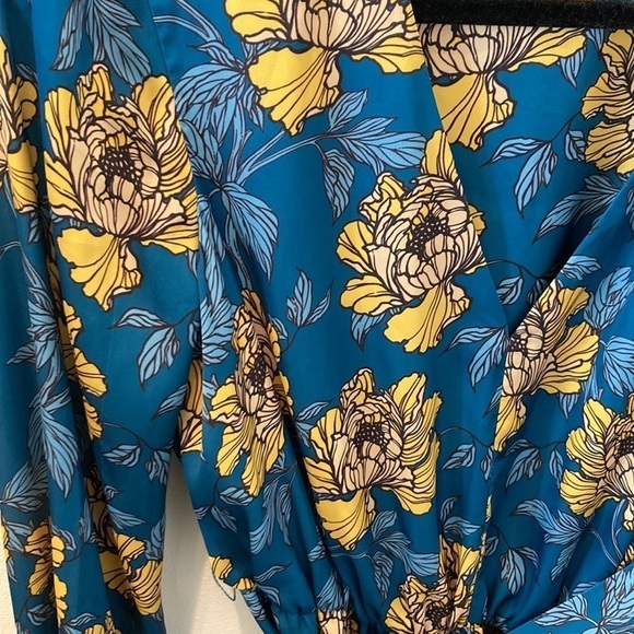 Louna Floral Tiered Mini Dress - Picture 4 of 8